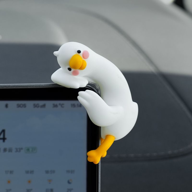 Car Accessories Decoration - تمثال إوزة صغيرة لطيف على شكل