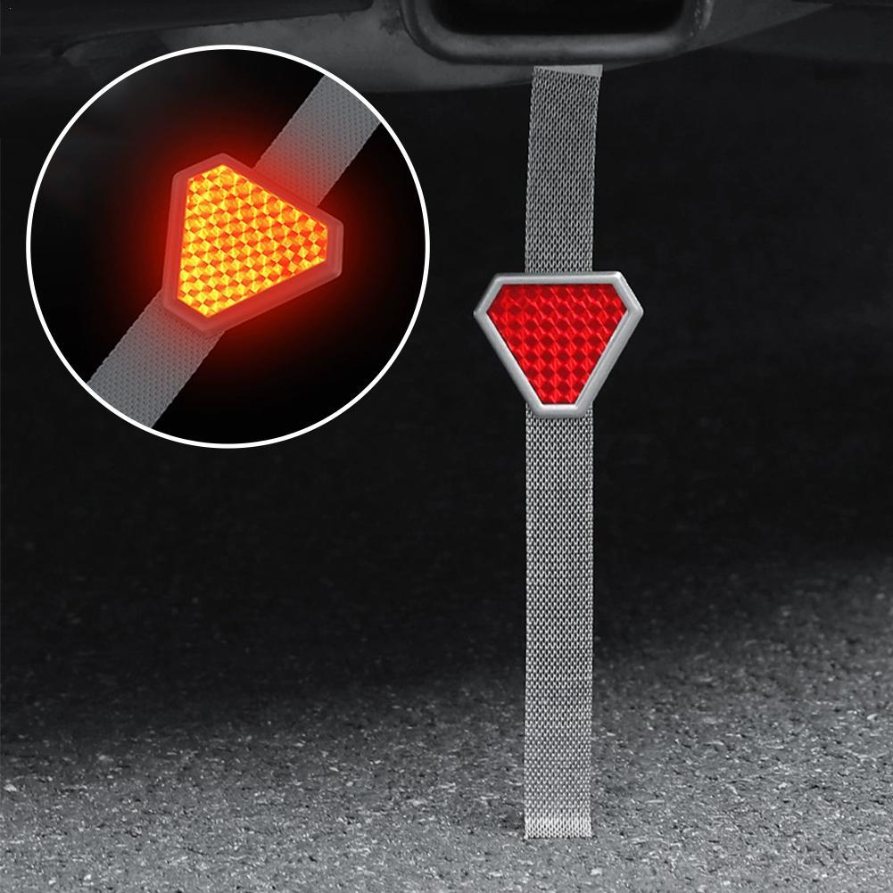 Car Accessories For Night Driving - سيارة مكافحة ساكنة حزام ليلة القيادة