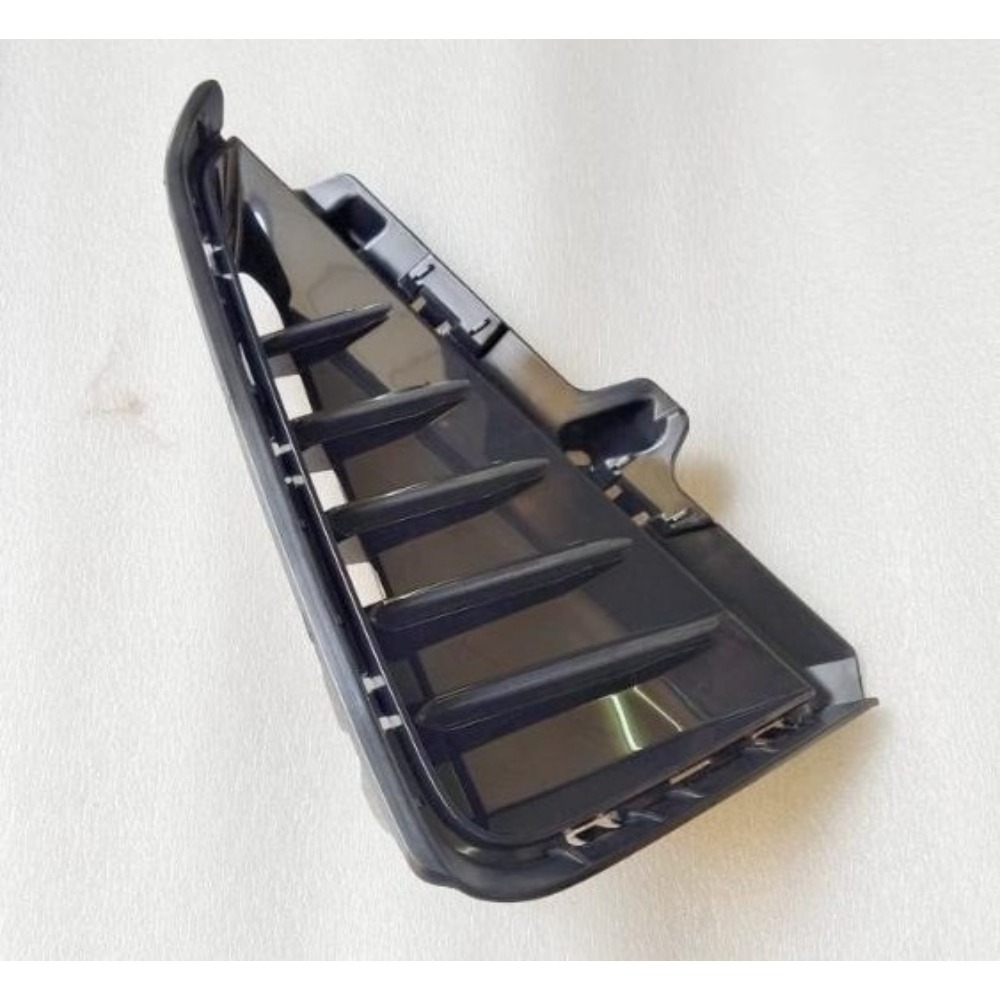 Car Accessories Brand - غطاء زخرفي لإطار مصباح الضباب الأمامي