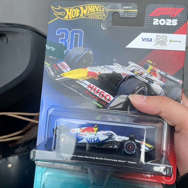 سيارة نموذجية أصلية من هوت ويل - مراجعة Car Accessories Company وسعره